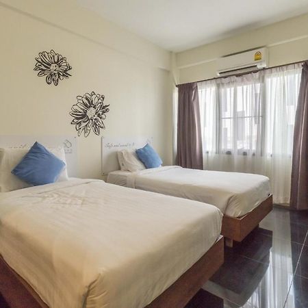 Soho Boutique Hotel Tak Kültér fotó