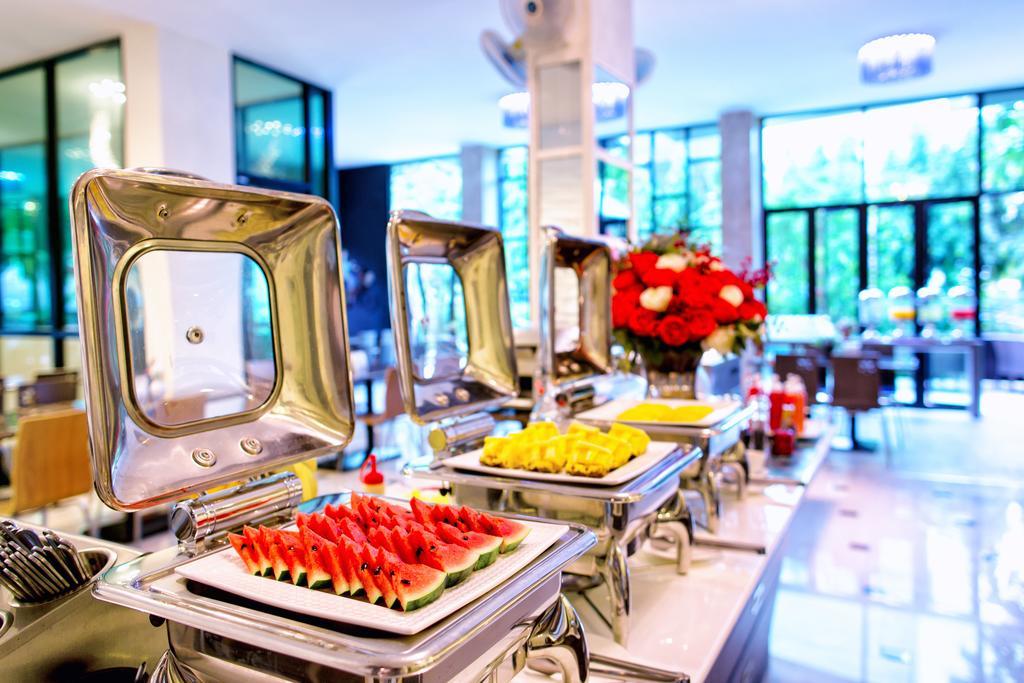 Soho Boutique Hotel Tak Kültér fotó