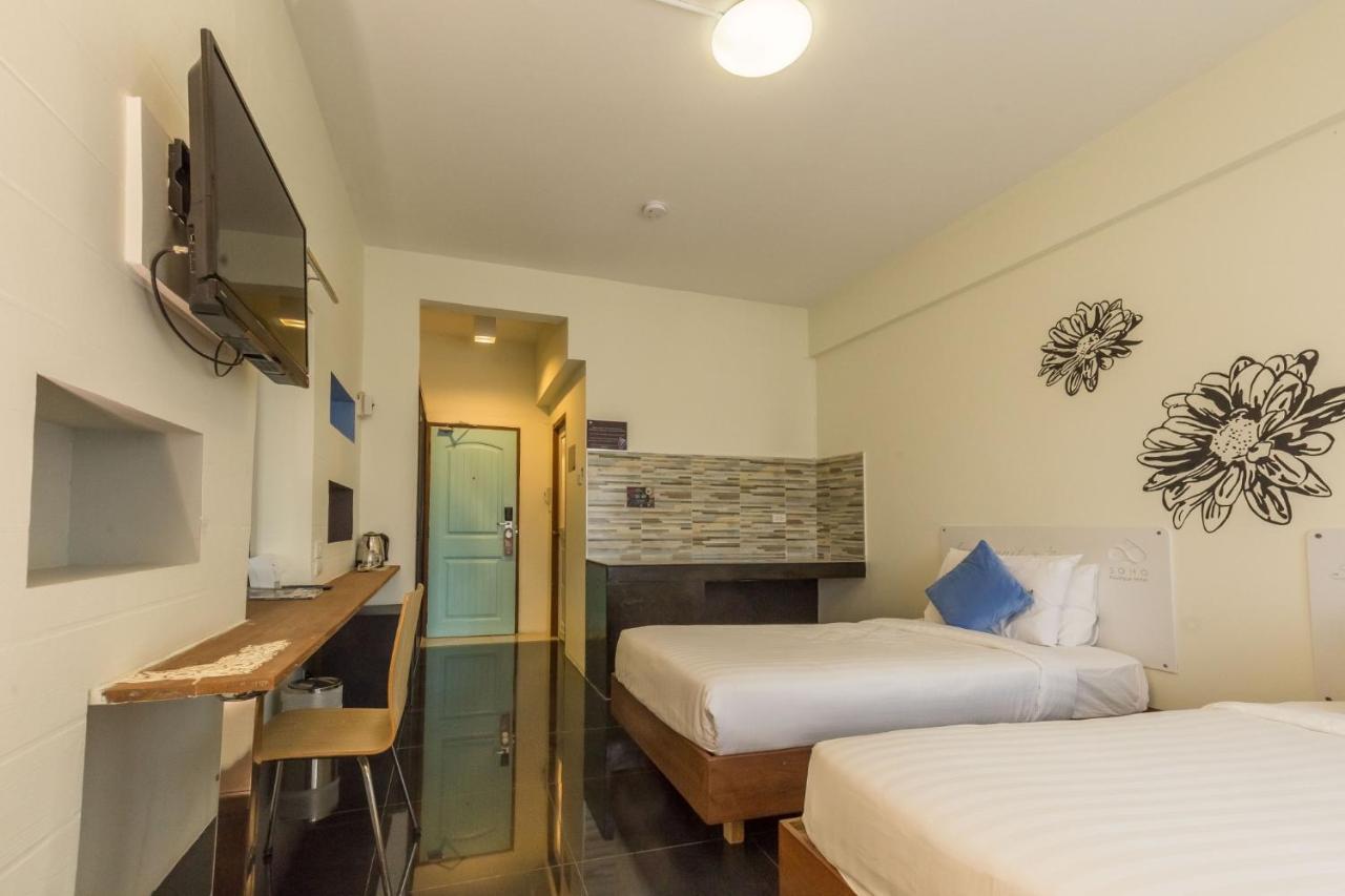 Soho Boutique Hotel Tak Kültér fotó